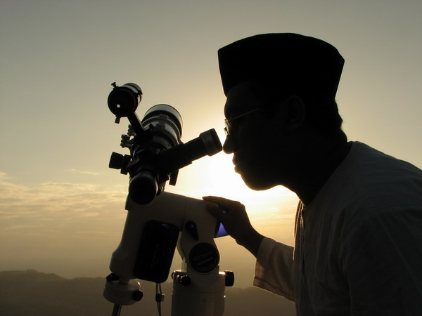 Observation du croissant au téléscope en indonesie le 21/08/2009